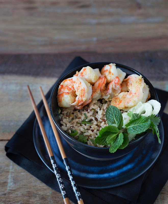 arroz oriental com camarões